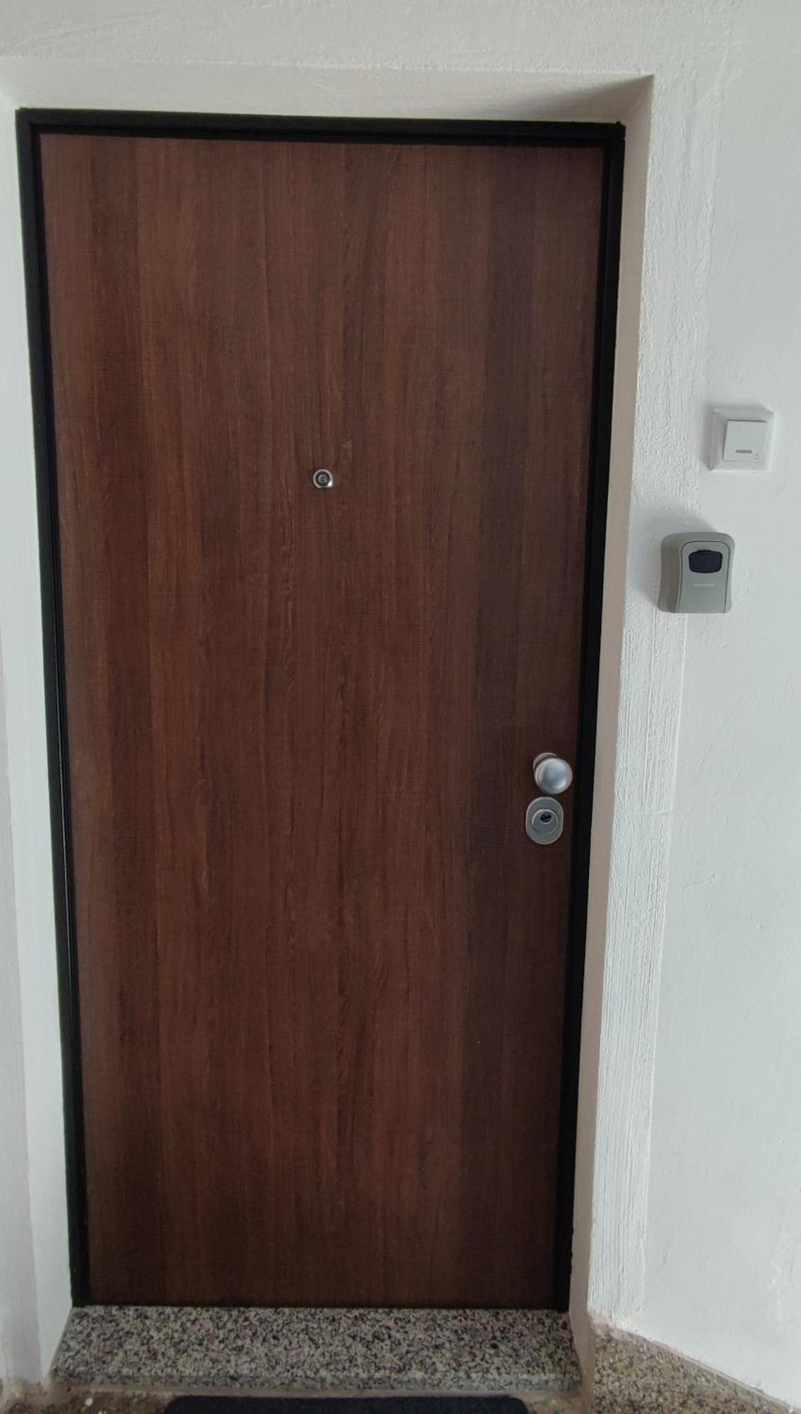 Cozy, Nice & Quiet Apartment Lucky Sarajevo - Free Public Parking Exterior photo